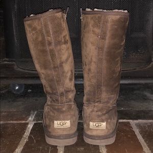 ✖️SOLD✖️Chestnut zipper UGG boots